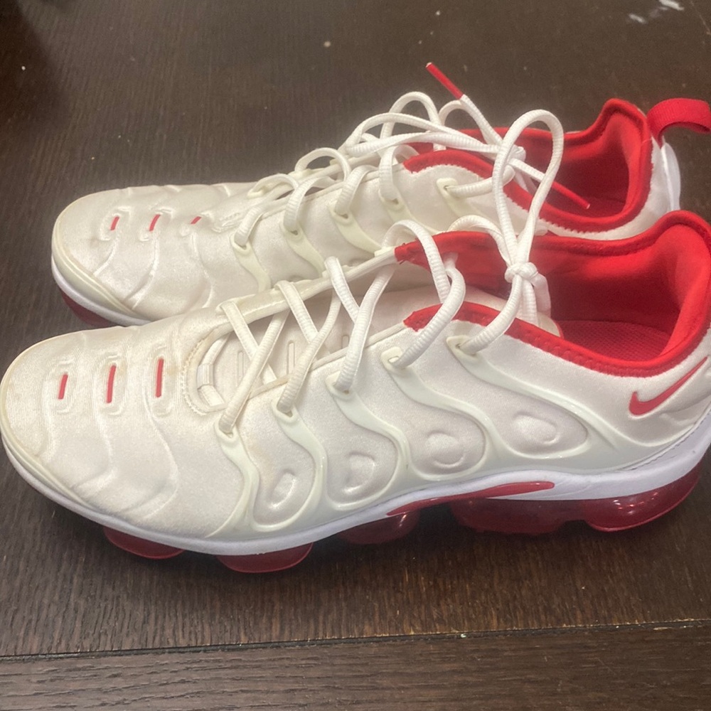 Used Nike vapor max plus size 12